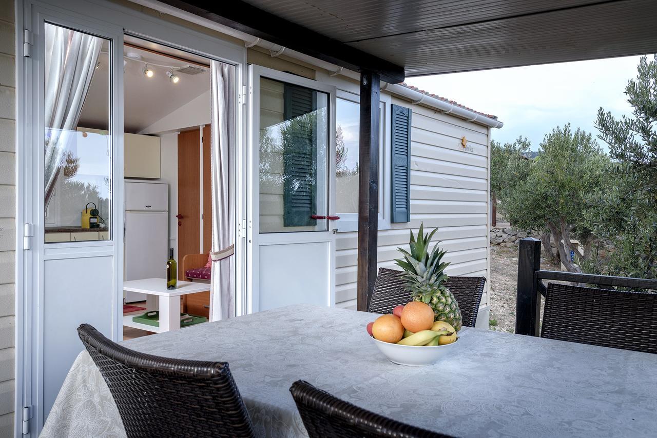 Camp Kopito Hotel Đảo Hvar Ngoại thất bức ảnh